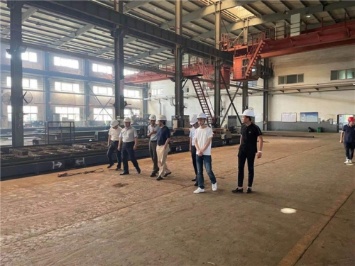 【管理纵横】利来官方网集团董事长张汉文一行赴所属钢结构公司诸暨加工基地调研指导